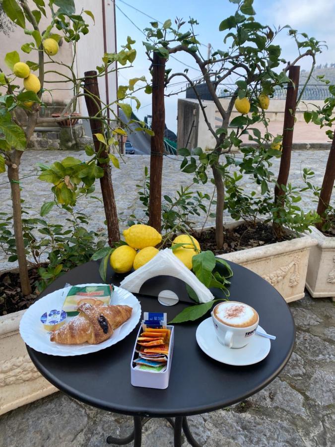 סקאלה Dint'A Torre Bed And Breakfast מראה חיצוני תמונה